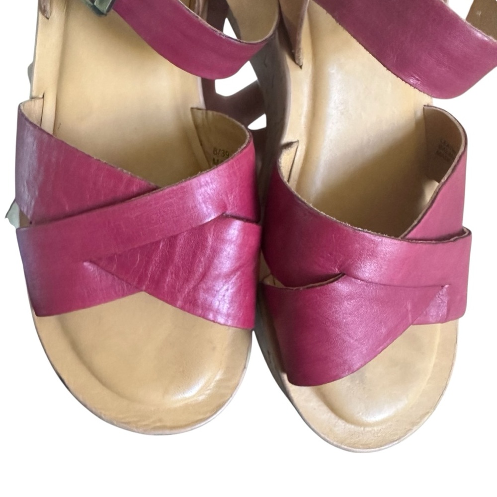Kork-Ease Women's Pink/Berry Leather Cork Platform Sandals - Picture 15 of 15